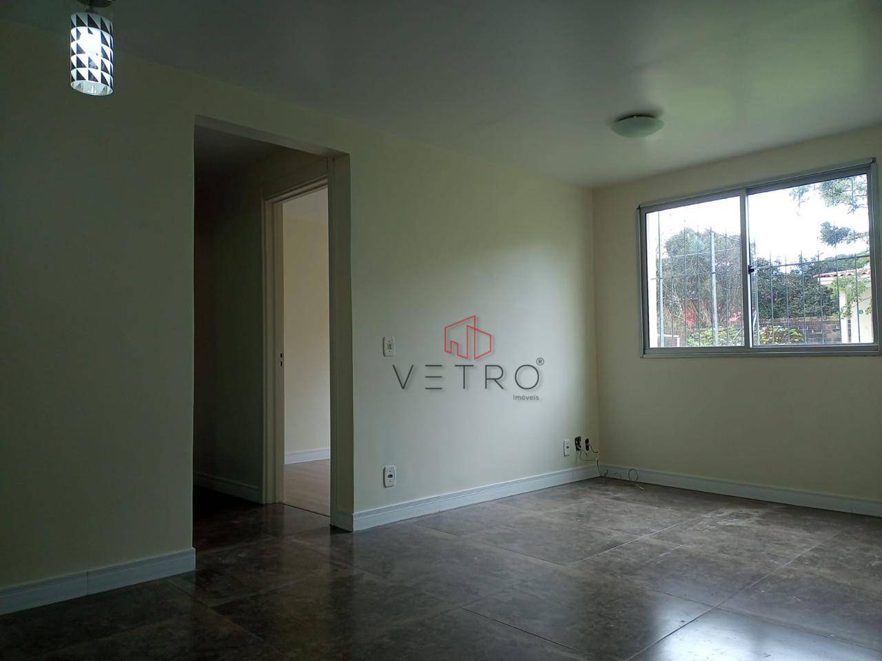 Apartamento à venda com 3 quartos, 82m² - Foto 2