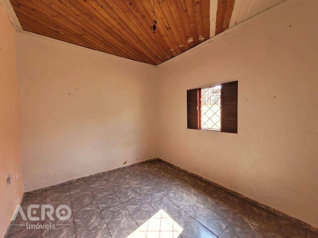 Casa à venda com 3 quartos, 200m² - Foto 26