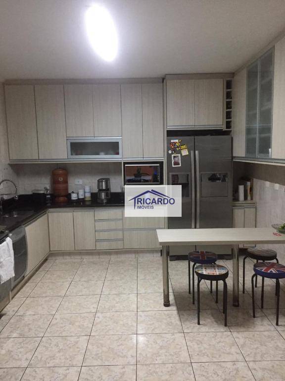 Sobrado à venda com 3 quartos, 280m² - Foto 21