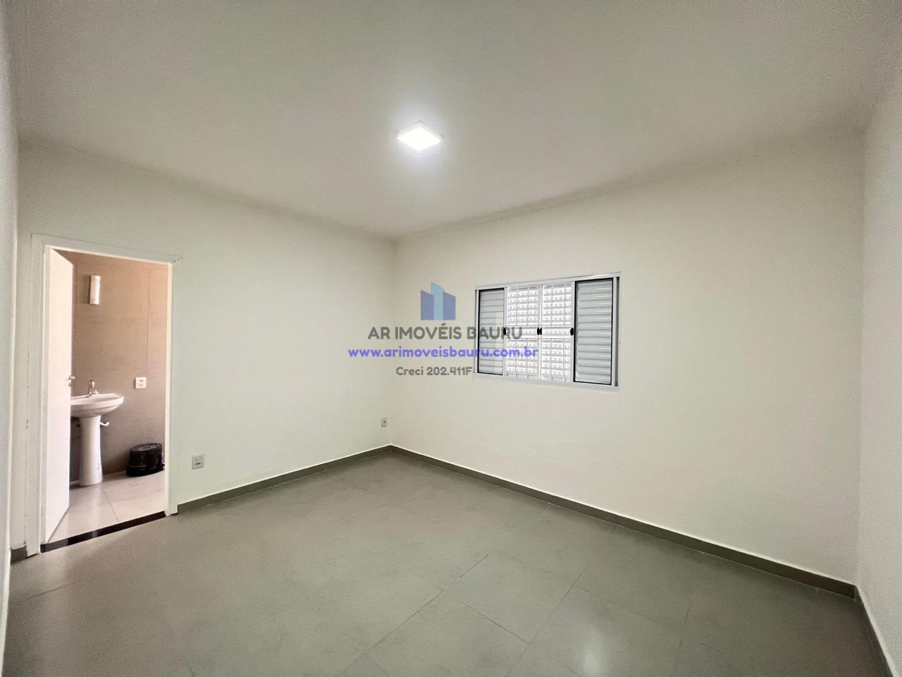 Casa à venda com 2 quartos, 306m² - Foto 10