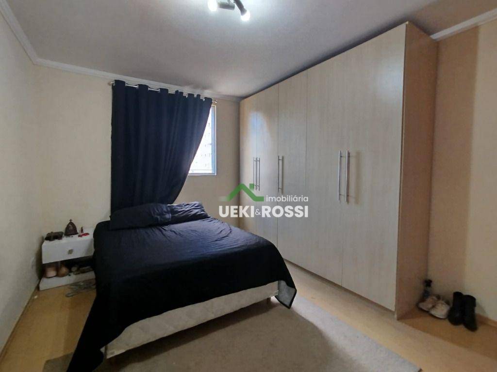 Apartamento à venda com 2 quartos, 65m² - Foto 12