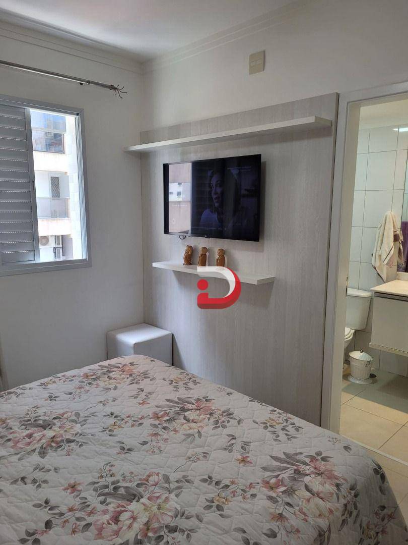 Apartamento à venda com 3 quartos, 130m² - Foto 7