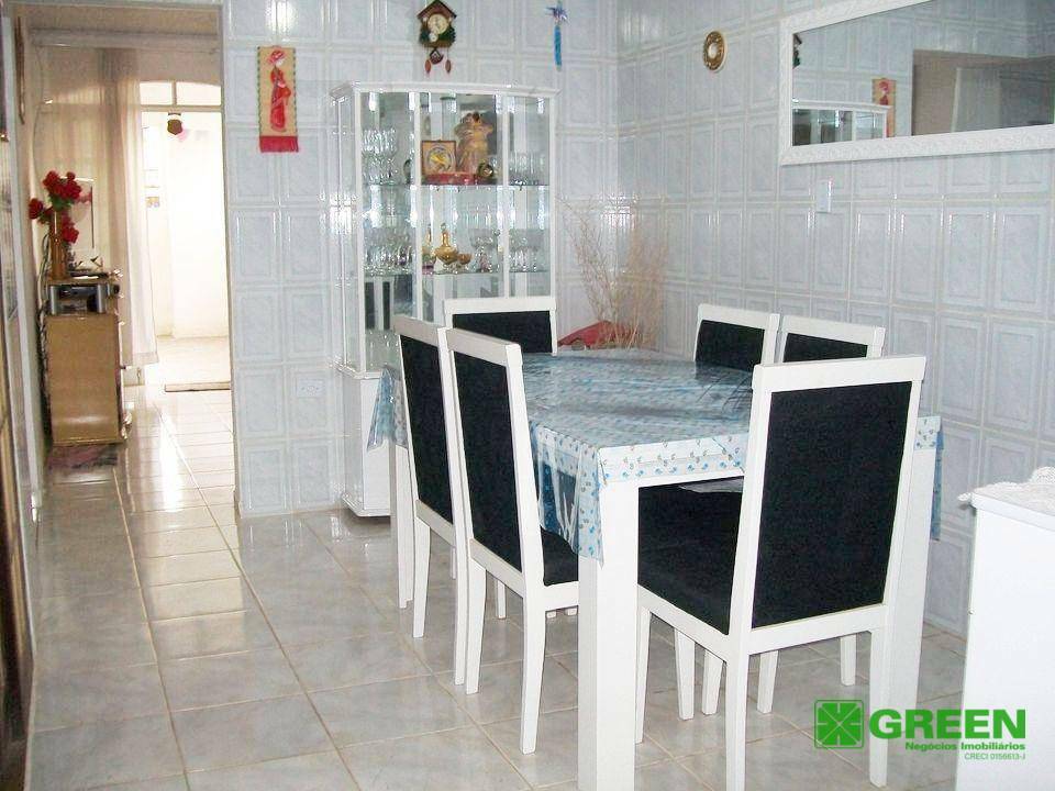 Casa à venda com 3 quartos, 224m² - Foto 6