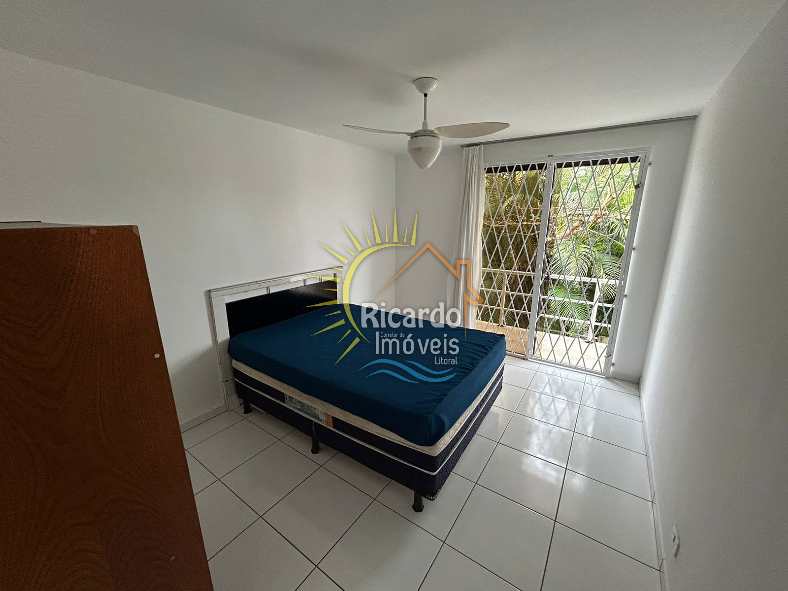 Casa à venda com 3 quartos, 240m² - Foto 14