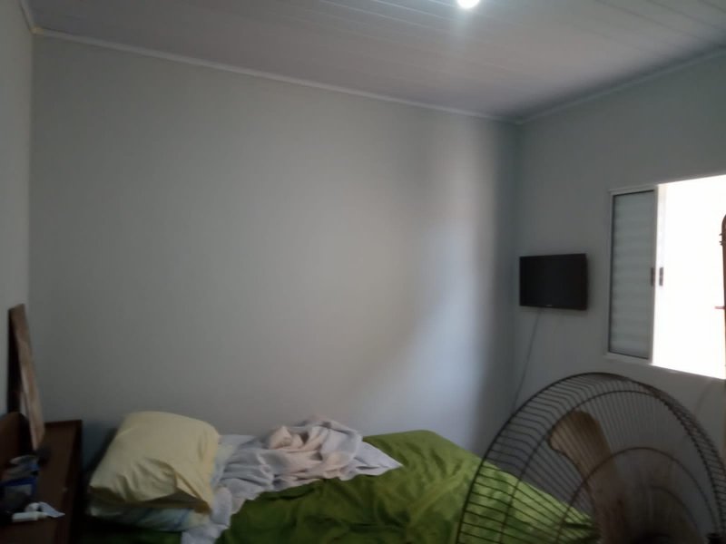 Casa à venda com 2 quartos, 60m² - Foto 8