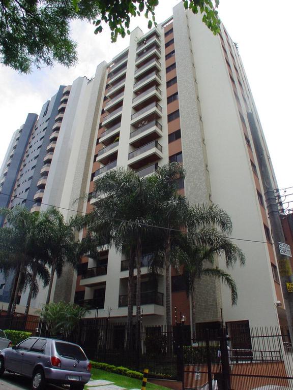 Apartamento à venda com 4 quartos, 140m² - Foto 1