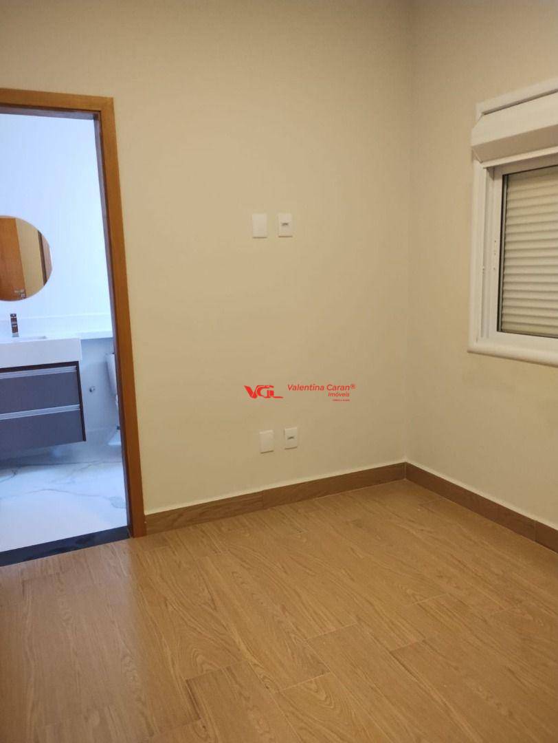 Sobrado à venda com 3 quartos, 184m² - Foto 14