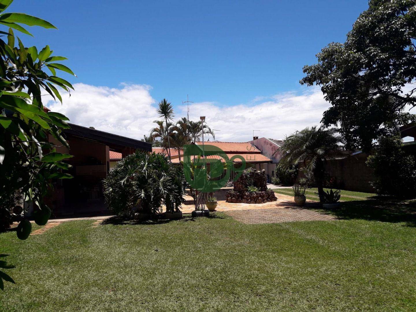 Casa de Condomínio à venda com 2 quartos, 239m² - Foto 2