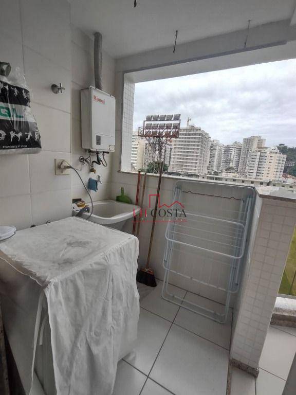 Apartamento à venda com 2 quartos, 70m² - Foto 24