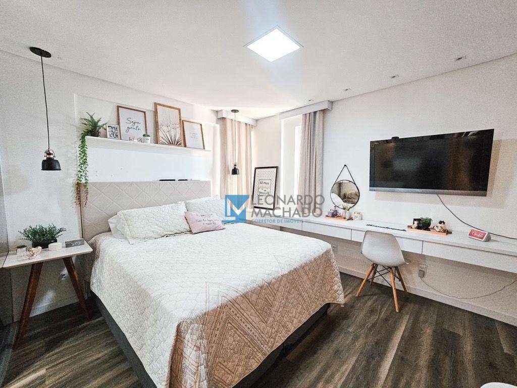 Apartamento à venda com 3 quartos, 95m² - Foto 7