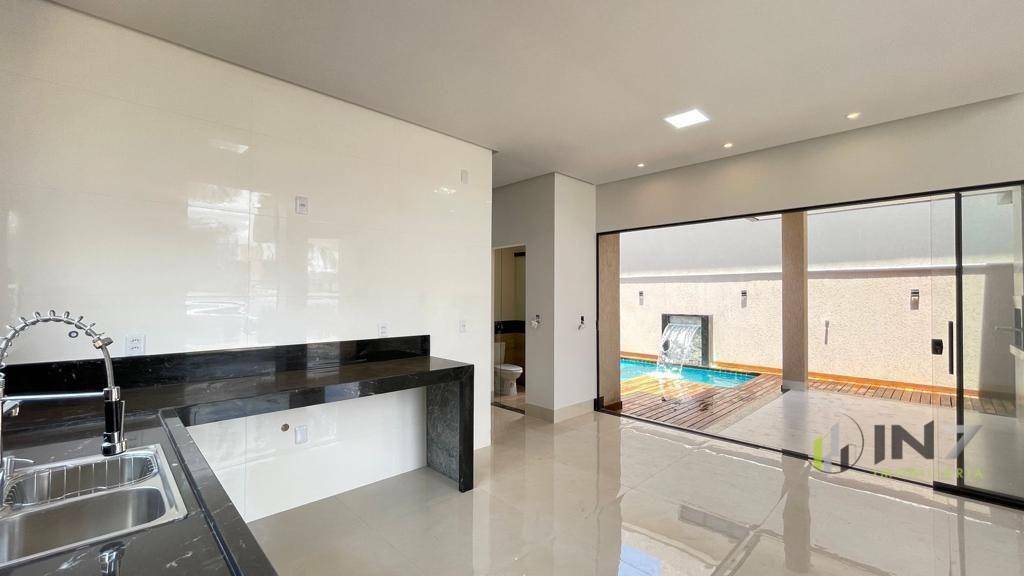 Casa à venda com 3 quartos, 158m² - Foto 6