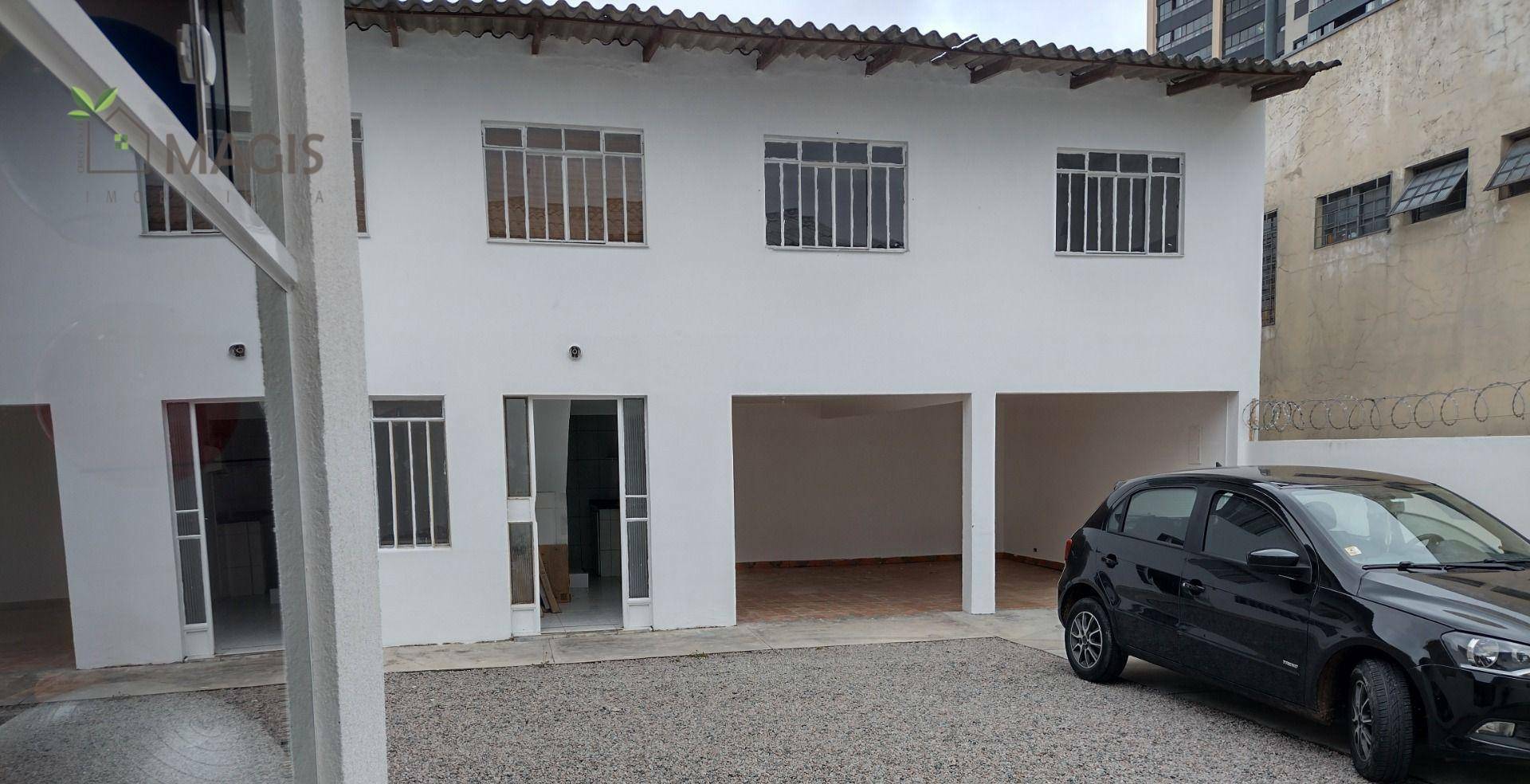 Sobrado para alugar com 3 quartos, 96m² - Foto 1