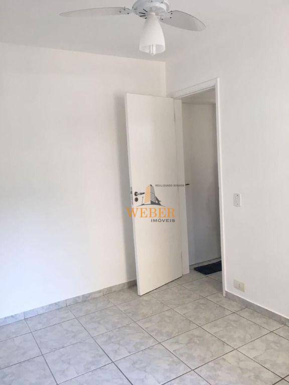 Apartamento à venda com 2 quartos, 58m² - Foto 4