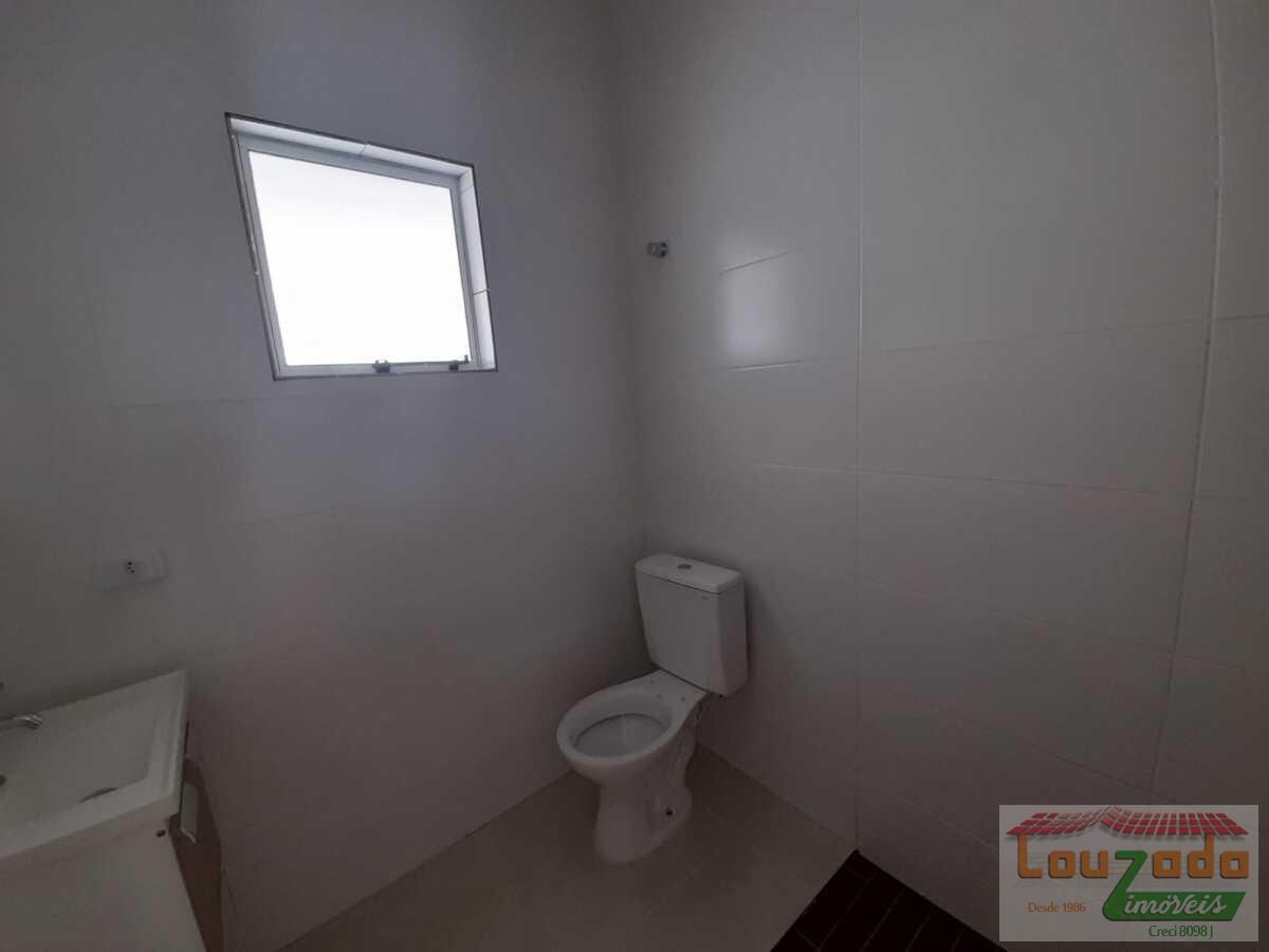 Casa à venda com 2 quartos, 90m² - Foto 5