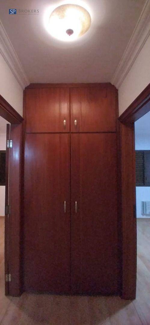 Apartamento à venda com 3 quartos, 245m² - Foto 27