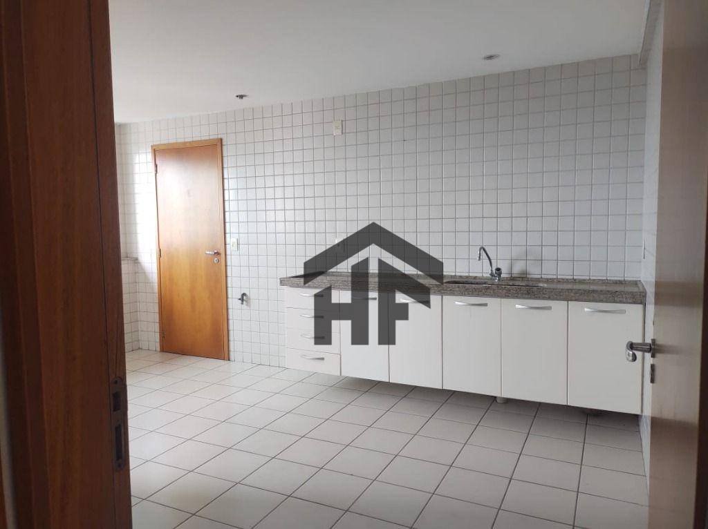 Apartamento à venda com 4 quartos, 152m² - Foto 13