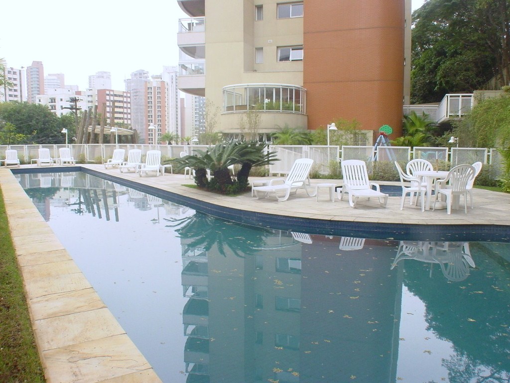 Apartamento à venda com 4 quartos, 180m² - Foto 13