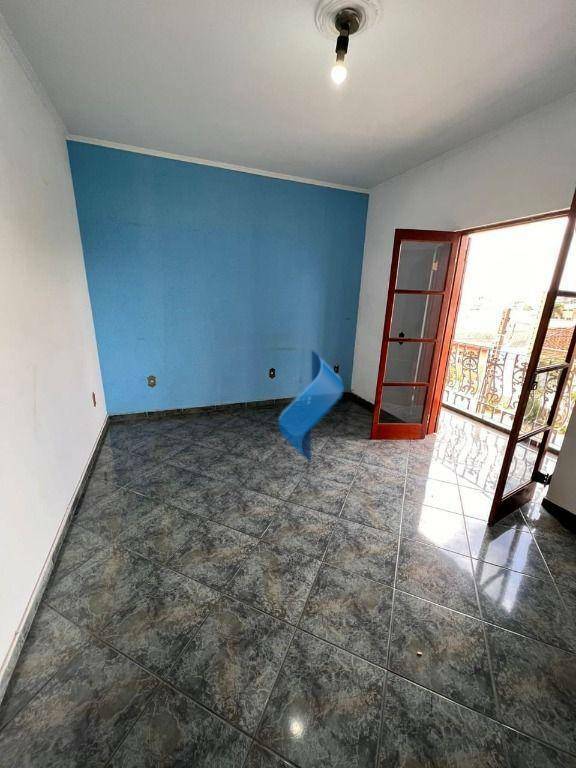 Casa à venda com 2 quartos, 154m² - Foto 12