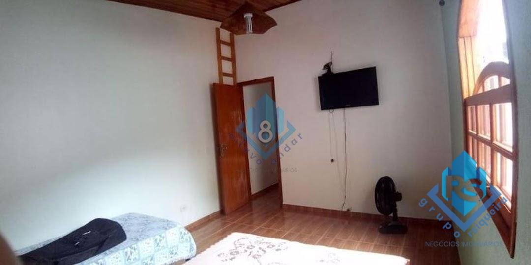 Casa à venda com 4 quartos, 300m² - Foto 10