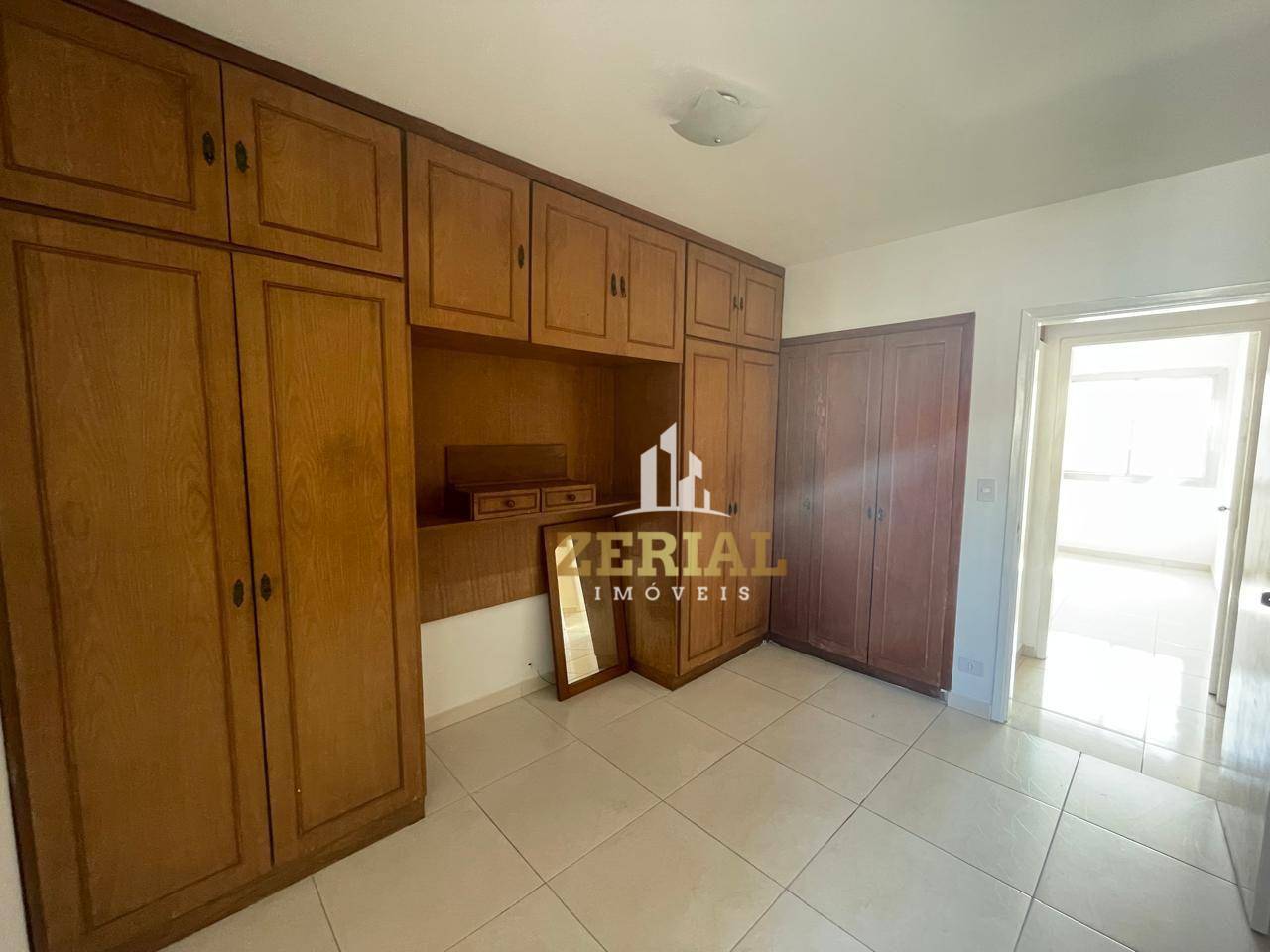 Apartamento para alugar com 3 quartos, 116m² - Foto 13