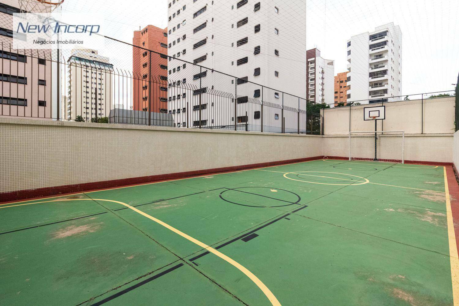 Apartamento à venda com 4 quartos, 267m² - Foto 20