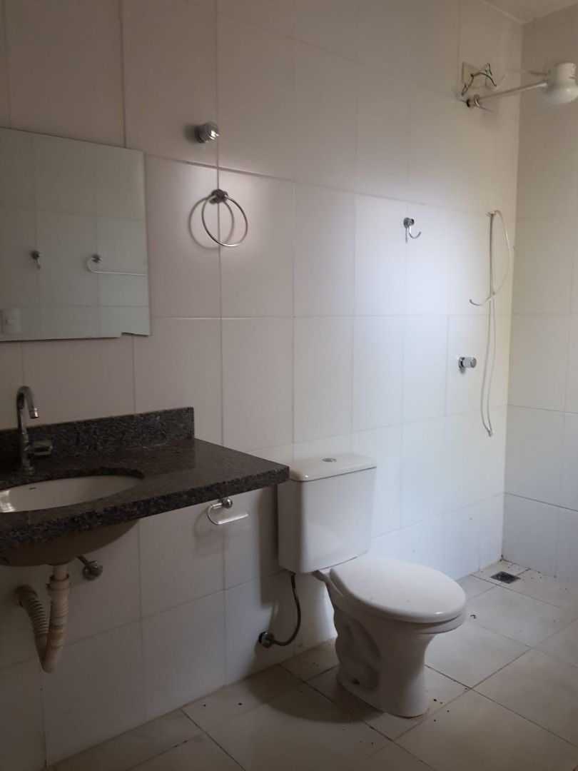 Casa à venda com 3 quartos, 75m² - Foto 17