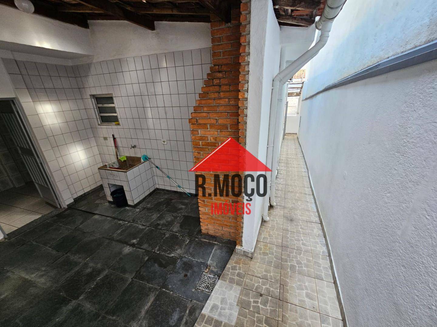 Casa à venda com 2 quartos, 235m² - Foto 28