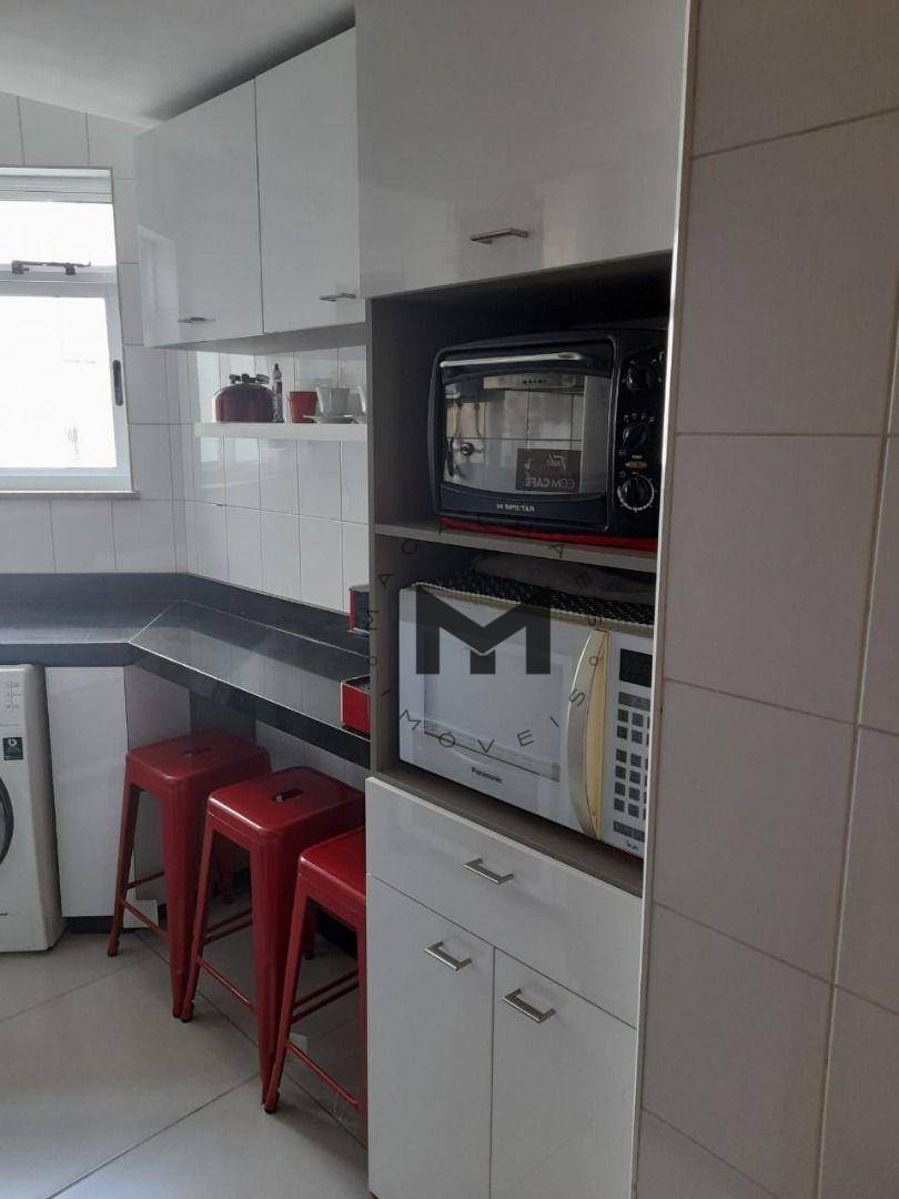 Apartamento à venda com 2 quartos, 70m² - Foto 14