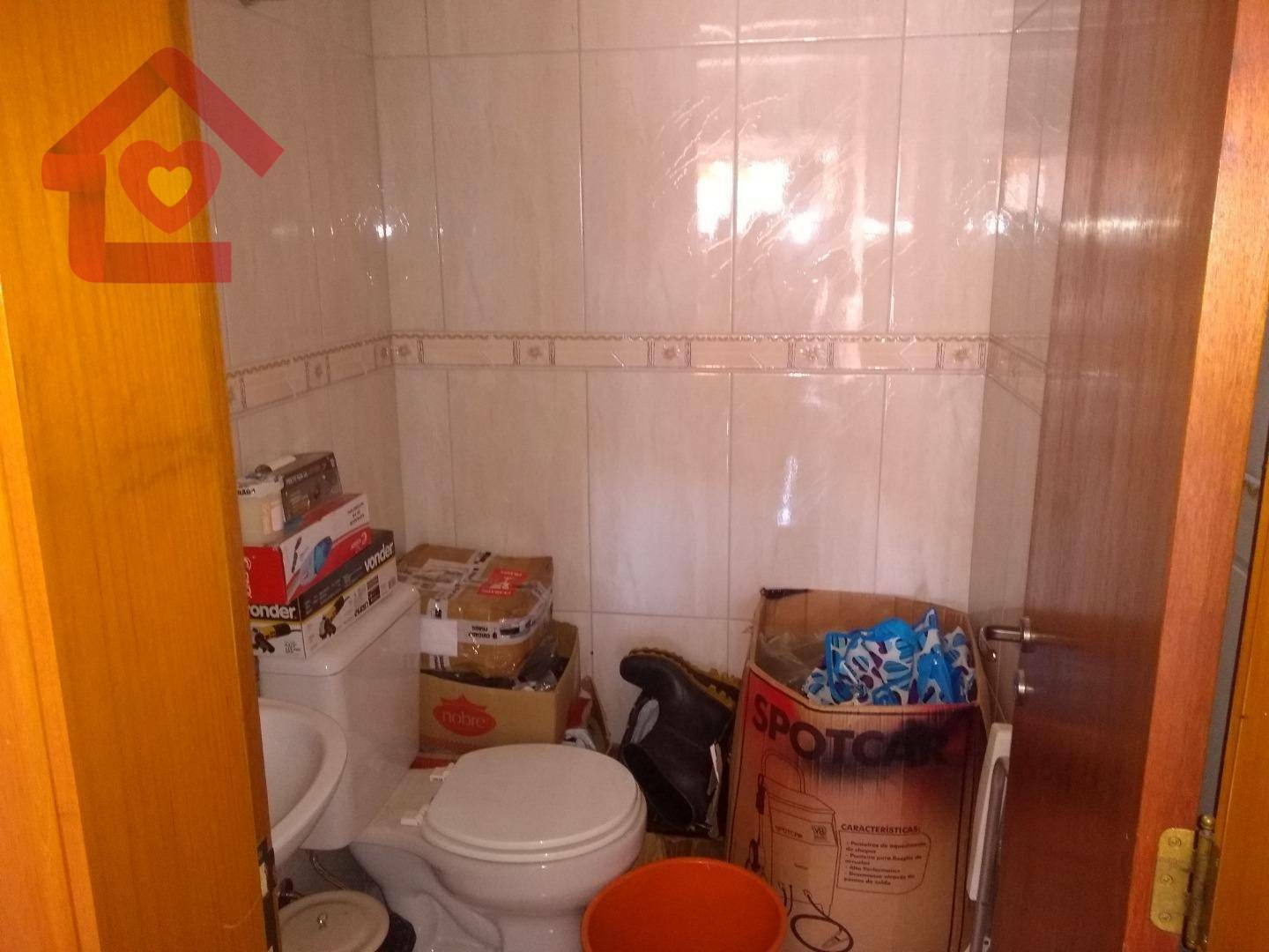 Casa à venda com 3 quartos, 145m² - Foto 14