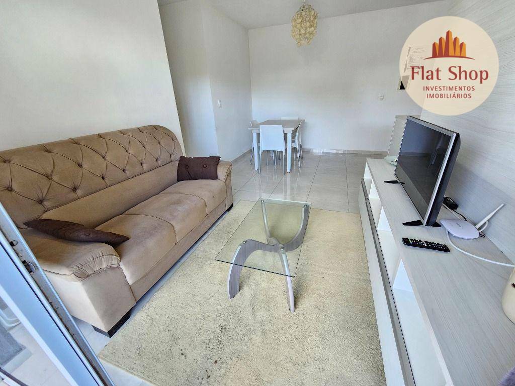 Apartamento à venda com 2 quartos, 70m² - Foto 12