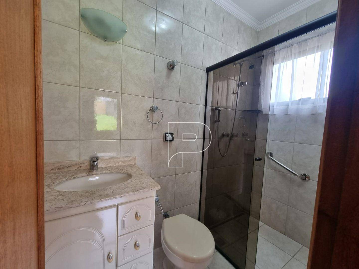 Casa para alugar com 4 quartos, 329m² - Foto 40