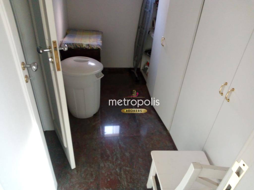 Apartamento à venda com 3 quartos, 197m² - Foto 35