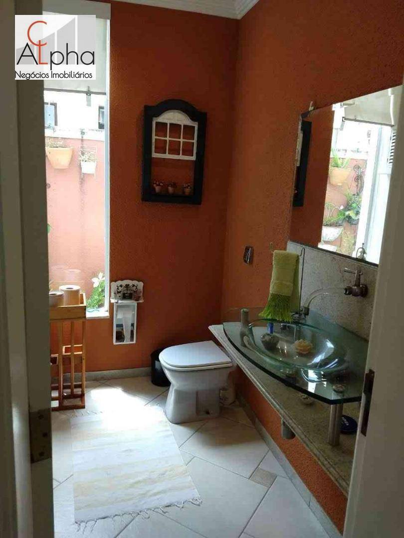 Sobrado à venda com 4 quartos, 300m² - Foto 3