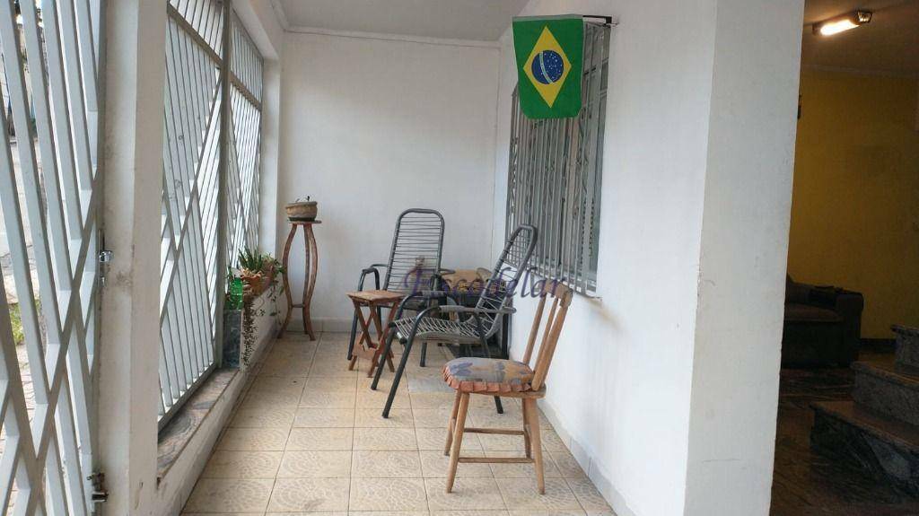 Sobrado à venda com 3 quartos, 226m² - Foto 43