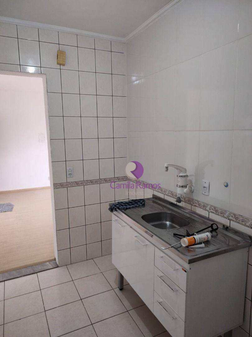 Apartamento à venda com 2 quartos, 62m² - Foto 5