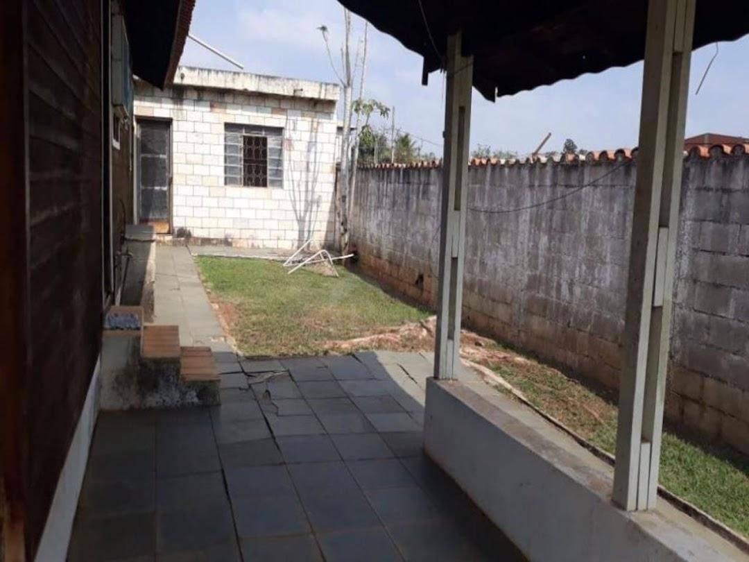 Chácara à venda com 3 quartos, 130m² - Foto 8