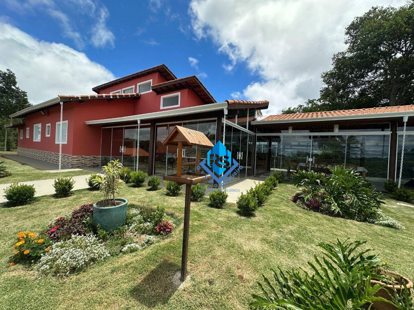 Chácara, 3 quartos, 2000 m² - Foto 1