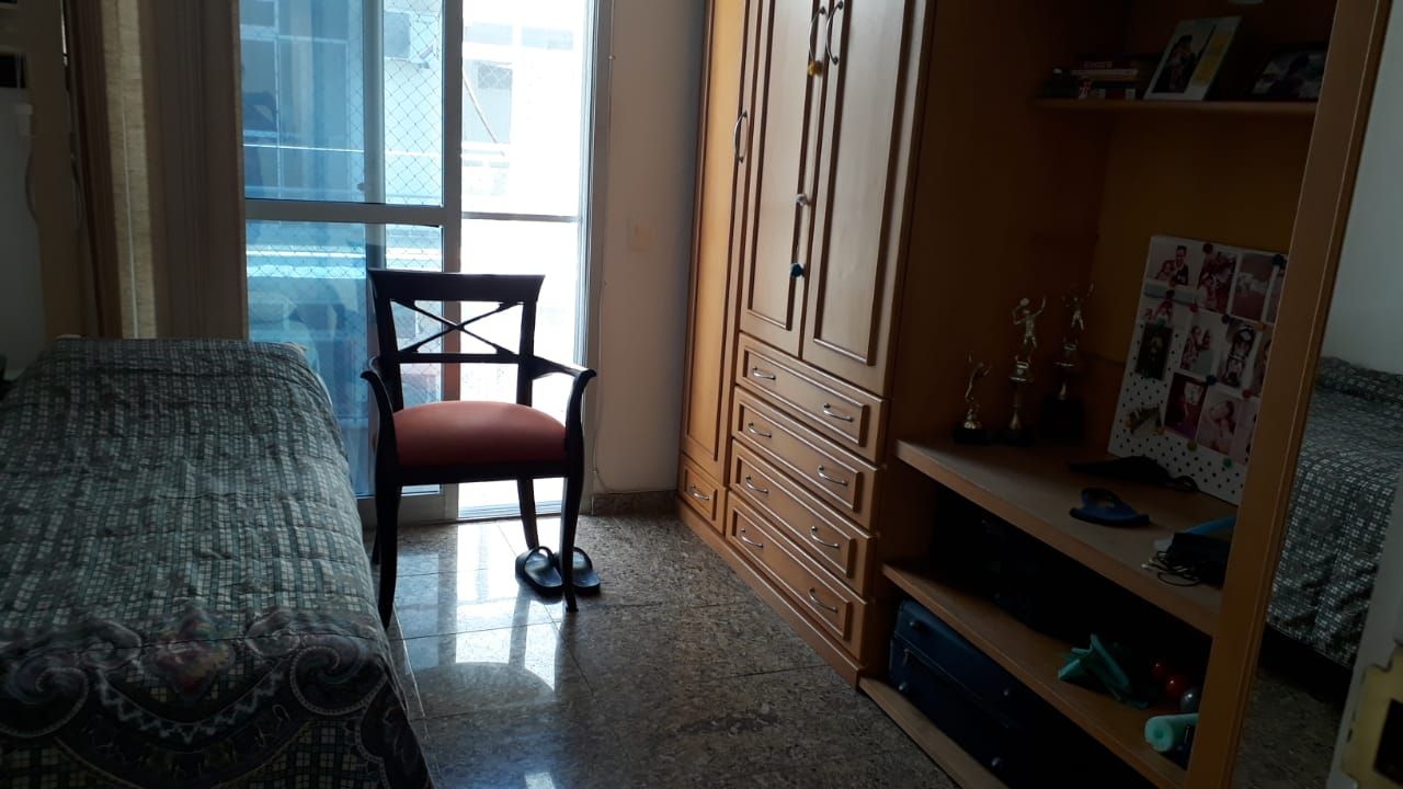 Apartamento à venda com 3 quartos, 182m² - Foto 16