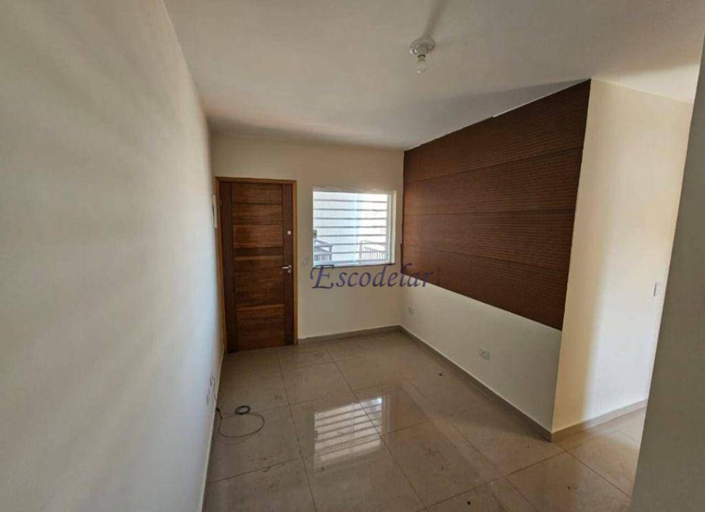 Casa para alugar com 2 quartos, 45m² - Foto 13