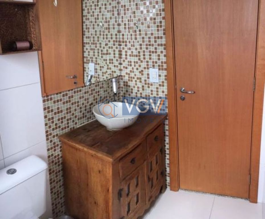 Apartamento à venda com 2 quartos, 62m² - Foto 9