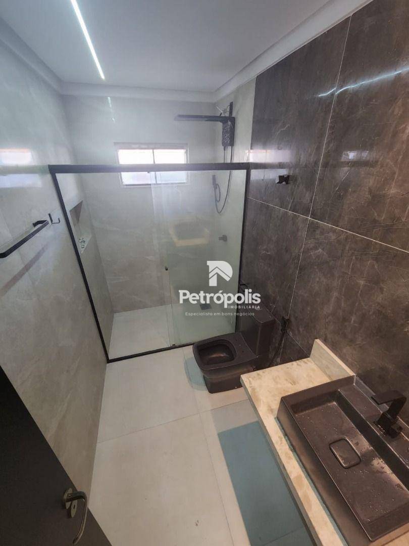 Casa à venda com 3 quartos, 300m² - Foto 6