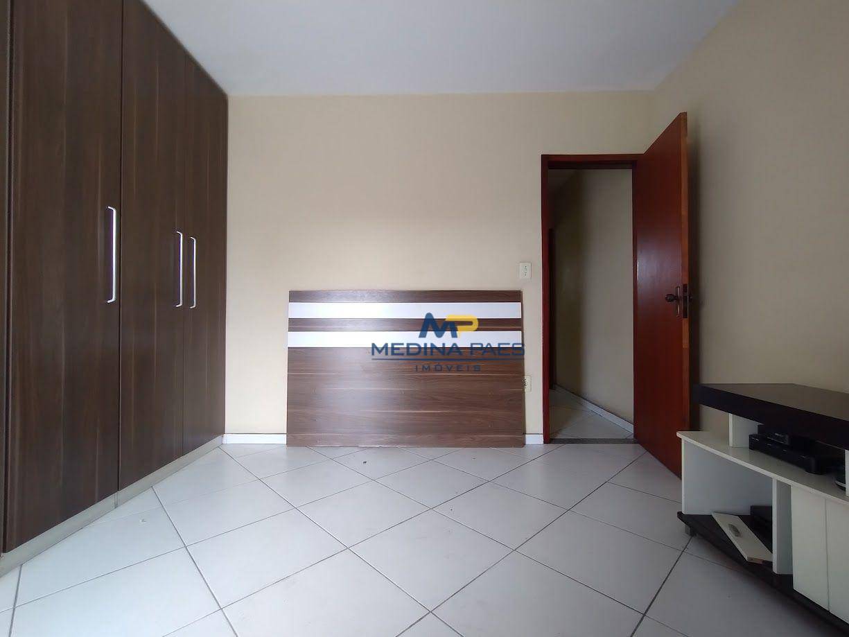 Casa à venda com 2 quartos, 64m² - Foto 10