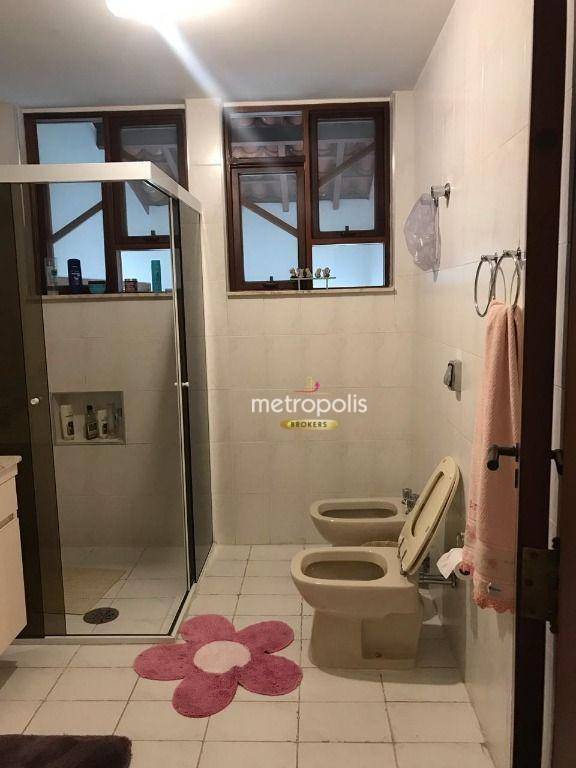 Sobrado à venda e aluguel com 4 quartos, 613m² - Foto 36