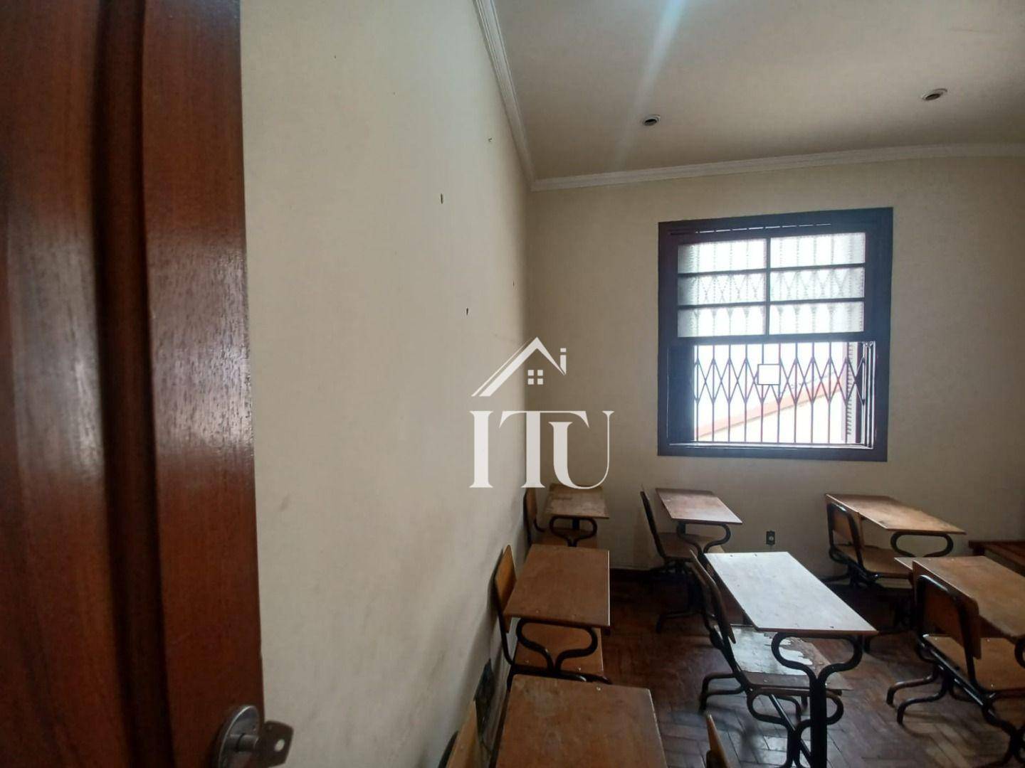Casa à venda com 4 quartos, 300M2 - Foto 13