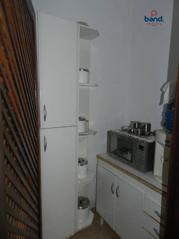 Casa à venda com 4 quartos, 200m² - Foto 8