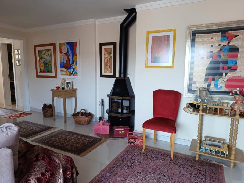 Apartamento à venda com 2 quartos, 78m² - Foto 2