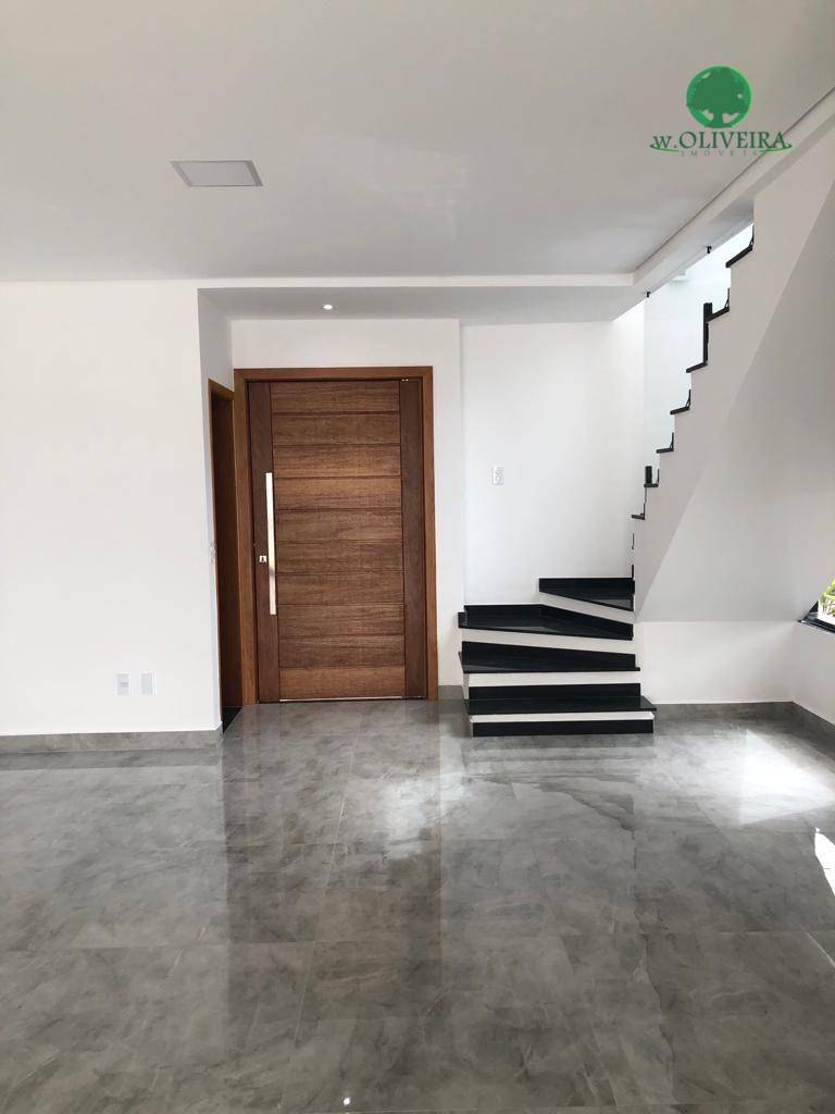 Sobrado à venda com 3 quartos, 150m² - Foto 2