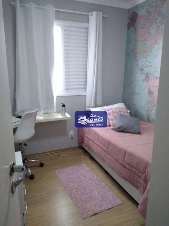 Apartamento à venda com 3 quartos, 73m² - Foto 20