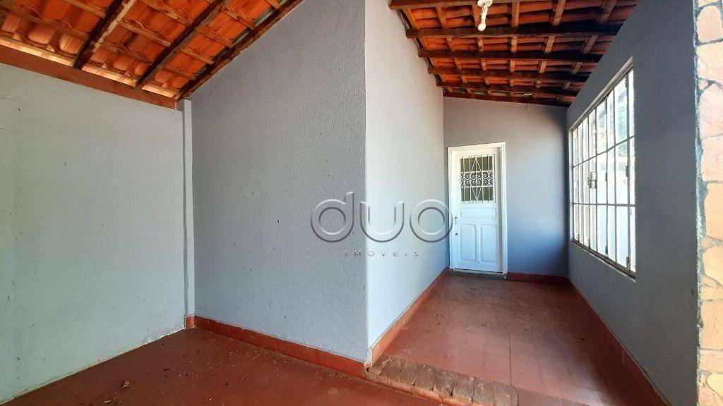 Casa à venda com 3 quartos, 147m² - Foto 4