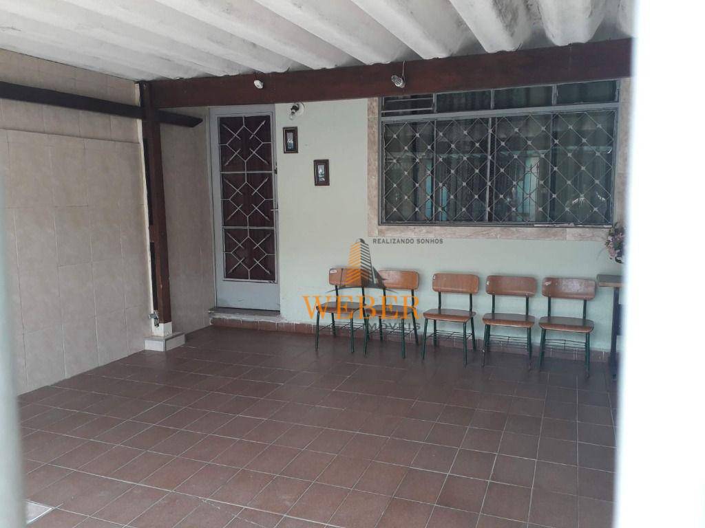 Casa à venda com 4 quartos, 125m² - Foto 15